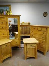 Arts & crafts 5 pc bedroom package american signature. Gorgeous 5pc American Signature Hard Maple Furniture Queen Bedroom Set Ebay