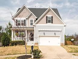 208 Acorn Falls Ct Holly Springs Nc 27540 Mls 2296818 In 2020 Fenced In Yard Holly Springs Shingle Style