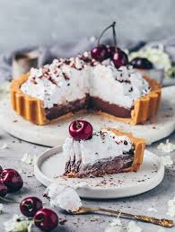 Cakes and cookies to satisfy your sweet tooth. Vegan Mango Mousse Dessert Quick Easy Bianca Zapatka Recipes