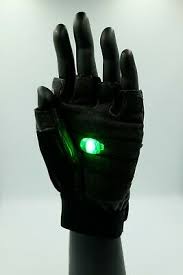 'when his mom put the iron man hand on rayden, he immediately closed the hand and began playing with it and staring at it, she added. Led Iron Man Ark Reactor Single Dot Glove Color Green Left Hand Ebay