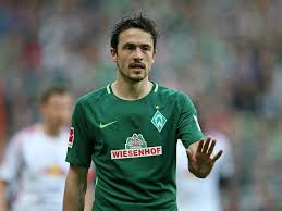 Das ist die transferhistorie vom spieler frank baumann vom verein karriereende. Werder Delaney Weicht Fragen Nach Seiner Zukunft Aus