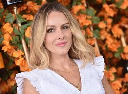 Anna Monet's Instagram, Twitter & Facebook