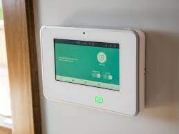 Best Home Security Systems Of 2020 Diy Live Monitoring Video Doorbells And More Best Home Security System Wireless Home Security Systems Home Security