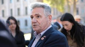 Sonny Borrelli's Instagram, Twitter & Facebook