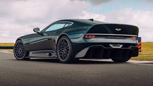 A full medical team is always on site. Aston Martin Victor Driving Engines Performance Top Gear