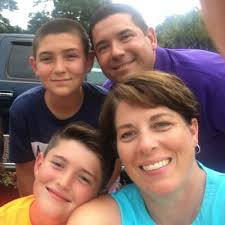 Krista Downs (@downskrista10)