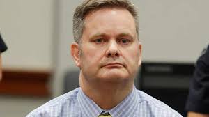 Domedagsförfattare döms till döden för de tre morden