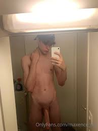 💋 Maxence ( maxence_hot ) OnlyFans leaked photo 17622302 on Leakedzone