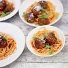 Homemade chilli con carne recipe | jamie oliver recipes. Https Encrypted Tbn0 Gstatic Com Images Q Tbn And9gcqnb9yd8tfic0dzszb8uduc2u7zufn3tm2eu1 W7la Khmsmtpx Usqp Cau