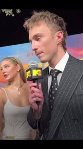 Madelyn Cline and Drew Starkey