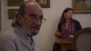 Versión española: Corto