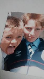 For anyone who waited patiently so we could grab this shot, i sincerely  appreciate your patience, honestly there like a big bunch of kids 🤣 Jools  Rebecca John Broadhead Tracey Bottomley Graham