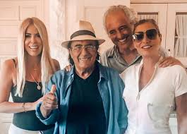 Loredana almeno, sembra realmente decisa a riconquistare il padre di jasmine e bido, i figli che ha avuto con l'artista pugliese. Al Bano Loredana Lecciso E Simona Ventura Si Sono Incontrati In Puglia