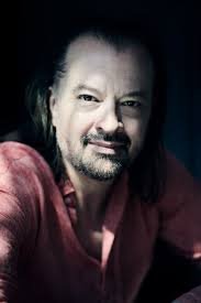 Nathan Berg's Instagram, Twitter & Facebook