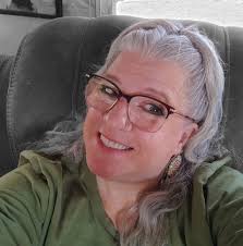 Where can dull ladies in Oregon meet and socialize?