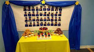 Simple Preschool Graduation Refreshment Table With Picture Collage Took Multiple Pictu Preschool Graduation Kindergarten Graduation Preschool Graduation Theme