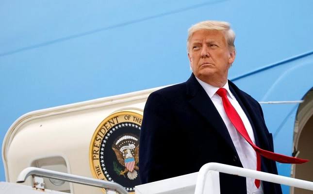 Trump's social media venture may look for a $1 billion investment