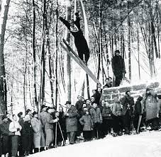 Zur navigation springen zur suche springen. Das Letzte Skispringen Am Rothenberg N Land