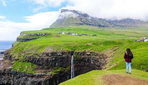 Gasadalur Hike & Mulafossur Waterfall (Travel Guide)