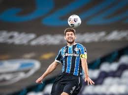 Governo anuncia alterações em horários de jogos de futebol no rs. Escalacao Do Gremio Kannemann Fora Mas Thiago Santos Deve Voltar