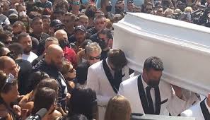 Madclip #κηδείαmadclip #anoixtoferetro #tenlifenews #ανοιχτόφέρετρο #kidiamadανατριχιαστική ήταν η στιγμή που άνοιξαν το φέρετρο στην . T4inrepy3nl0rm