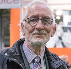 Senior appointment at T H White; Former Toro CEO dies; Generational change  at Claas