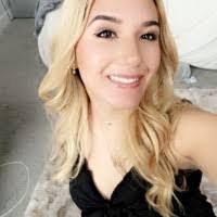 Leah Reams's Instagram, Twitter & Facebook