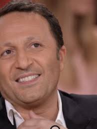 Arthur papa poule : l'animateur dévoile une rare photo de son fils Aaron