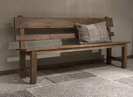 houten bank met rugleuning houten bank gezellig interieur meubel ideeen