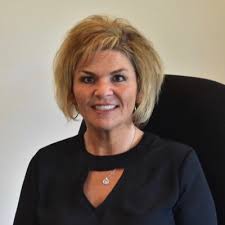 Michelle Falcon (@FalconMichelle)