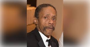 Derrick Carnes's Instagram, Twitter & Facebook