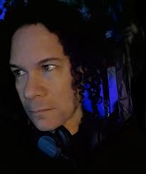 How does Soundwaves Creative choose venues for posters?