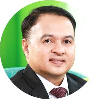 Ruperto Aguilar's Instagram, Twitter & Facebook