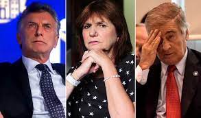 Mauricio macri siguió con su raid mediático en medios afines, con muchas críticas al gobierno nacional pero a la hora de acompañar la denuncia de la presidenta del pro, patricia bullrich, por. Imputaron A Macri Bullrich Y Aguad Por Contrabando De Armas Noticias Cadena 3 Argentina