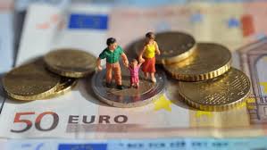 Din ianuarie vor crește sau ras alocațiile copiilor? NoutÄƒÈ›ile Anului 2021 AlocaÈ›ia LunarÄƒ Pentru Copii Va CreÈ™te Migro Ro Recuperare Impozit È™i AlocaÈ›ii Din Germania È™i Austria
