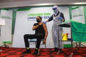 Lokman, yang baru dipromosikan sebagai editor pada april tahun ini, mengatakan ia diberitahu bahwa edisi utusan malaysia pertama kali diterbitkan sebagai utusan melayu di jawi pada tahun 1939 di utusan melayu didirikan oleh yusof ishak, yang kemudian menjadi presiden singapura pertama. Terkini Utusan Digital