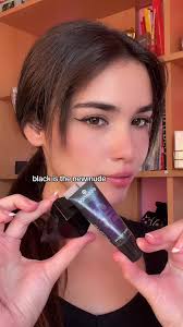 Essence Black