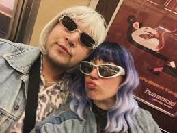 Jenna Gibson (@jennaelainegibson) • Instagram photos and videos