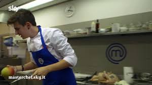 Paolo armando era inoltre conosciuto come catechista e animatore di parrocchia, ma da sempre la sua più. Paolo Il Catechista Danzerino Masterchef Sky Uno