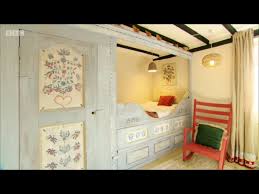 The Great Interior Design Challenge Bbc 2016 Slaapkamer Poppenhuis Behang