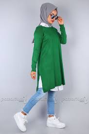 Pazarium Com Tr Adli Kullanicinin Tesettur Tunik Modelleri Panosundaki Pin Triko Giyim Tunik
