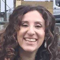 Sarah Senn's Instagram, Twitter & Facebook