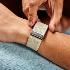 Gyam smart armband ring whoop armbanduhr für männer und frauen uhren fitness tracker band schlaf schritt training herz misfit strahl wasserdicht . Whoop Launches The Latest Version Of Its Fitness Tracker Acquire