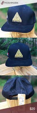 Nwt Black Pyramid Hat Fashion Trends Fashion Fashion Design