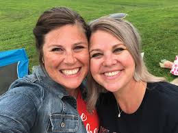 Cheryl Sowell's Instagram, Twitter & Facebook