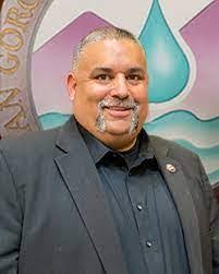 Edward Swayzer's Instagram, Twitter & Facebook