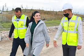 Lagjia 15 porto romano 2009 +355 69 4089534. Balluku Inspekton Punimet Ne Lotin 3 Te Rruges Porto Romano Durres Ministria E Infrastruktures Dhe Energjise