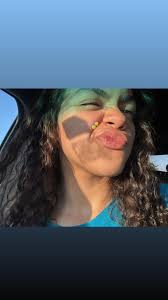 Can someone please take the shadow off my face . Please and thank you