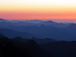 Diaporama photos et vidéo en paramoteur sur le pic du midi d'ossau dans les pyrénées. A Magical Night At The Summit Of The Pic Du Midi Pic Du Midi