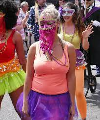Why Women Flash Their Boobs For Beads At Mardi Gras